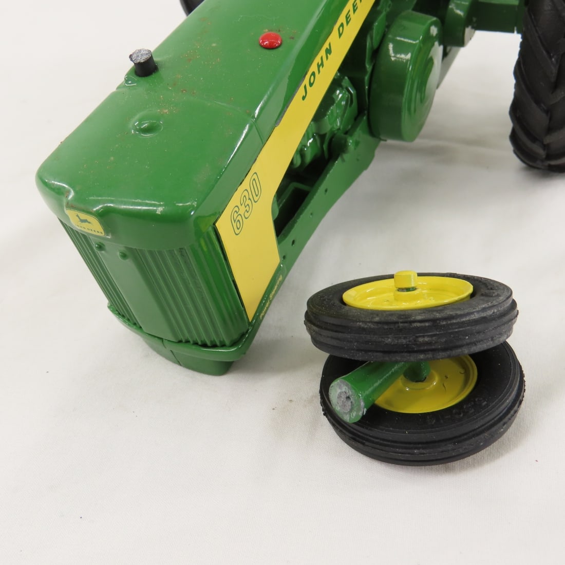 Eagle Toys John Deere 630 NF Tractor- damaged - 9