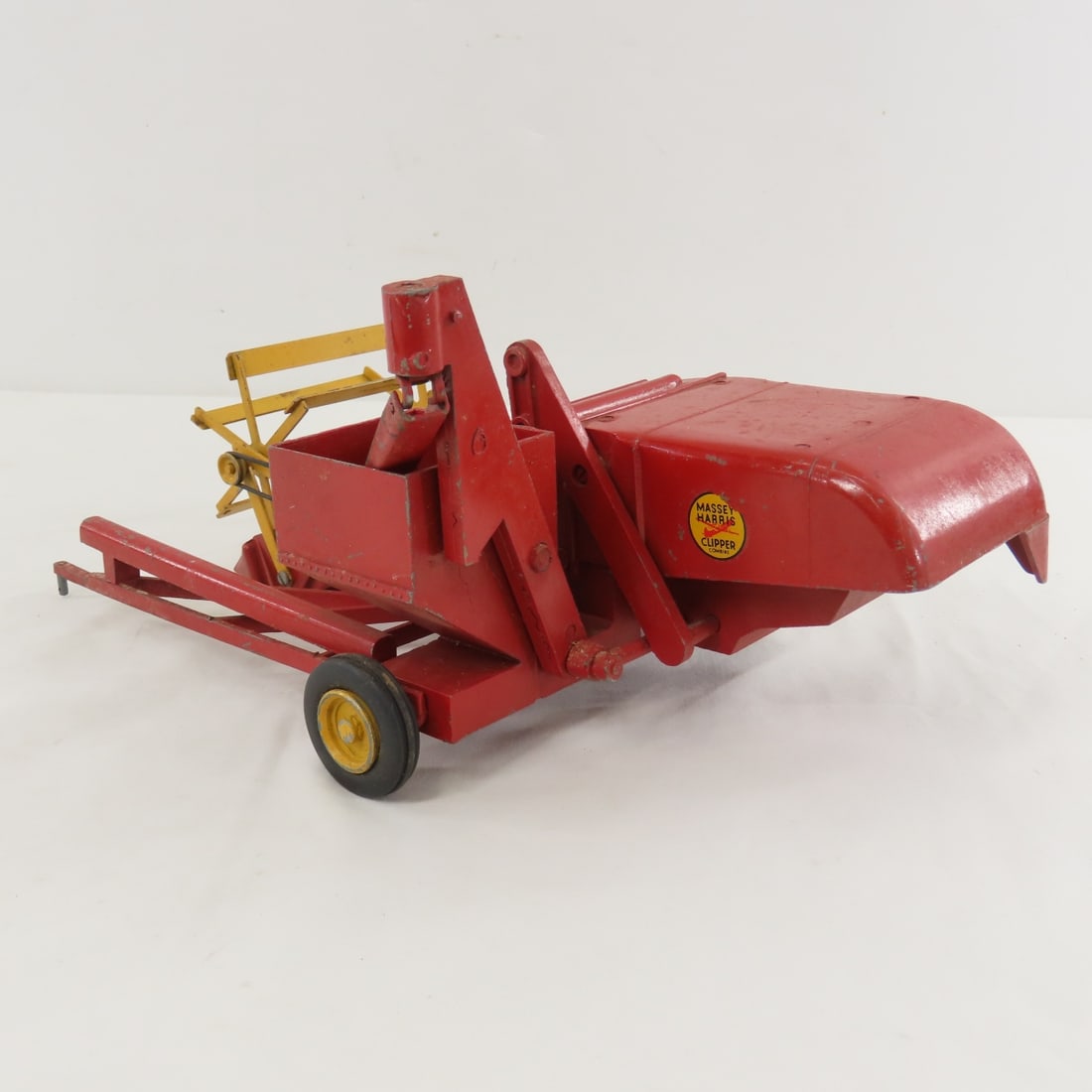 Reuhl Massey-Harris Clipper Combine - 3