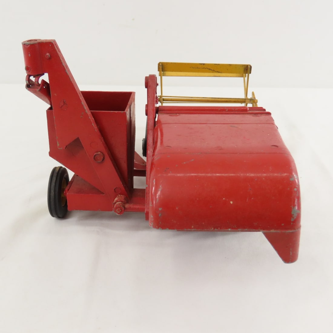 Reuhl Massey-Harris Clipper Combine - 4