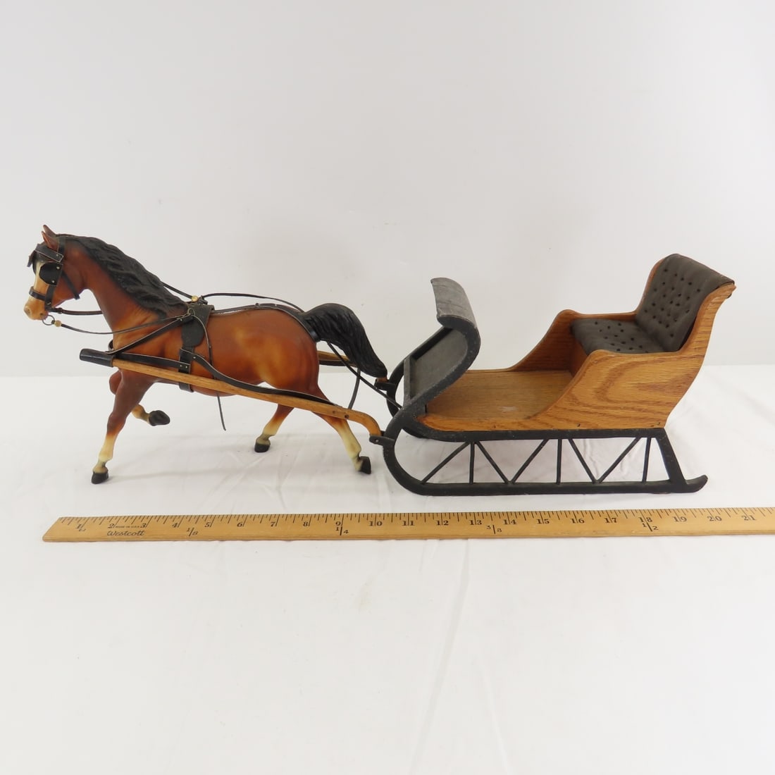 Breyer Horse Pulling Custom Open Sleigh - 2