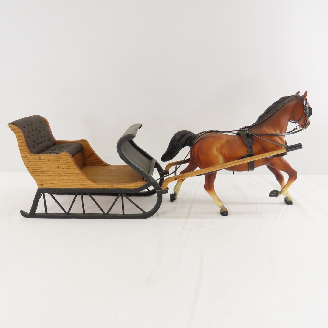 Breyer Horse Pulling Custom Open Sleigh - 6