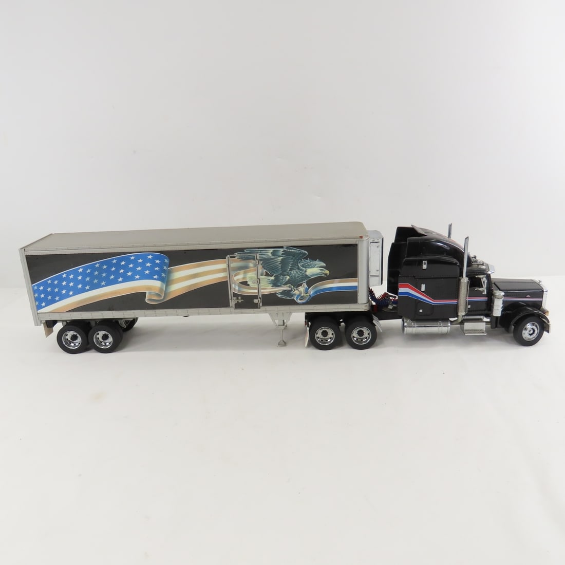 Franklin Mint & 2 New Ray Semi-Trailers - 4