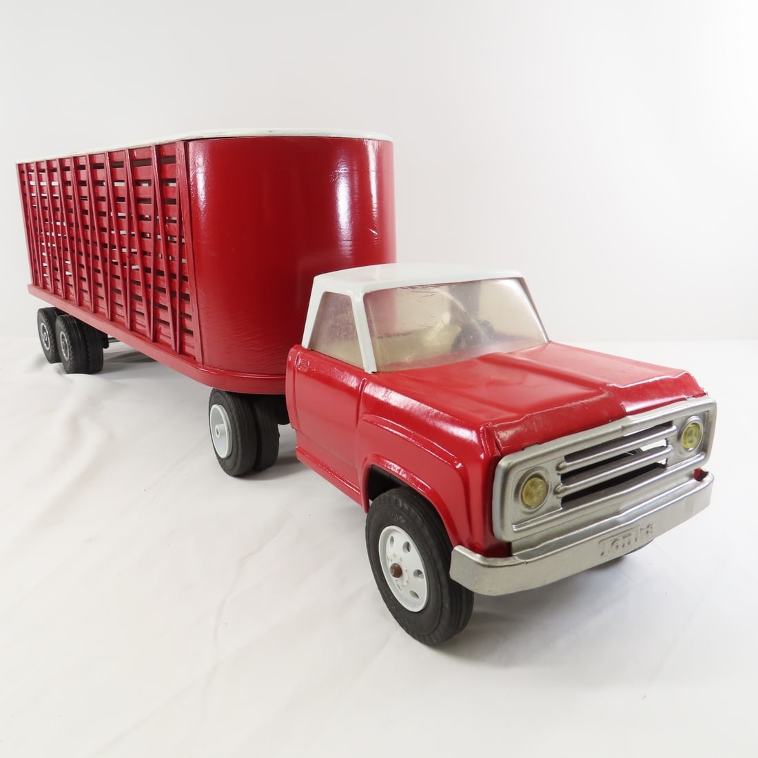 Red Painted Tonka Truck & Custom Cattle Trailer - 7
