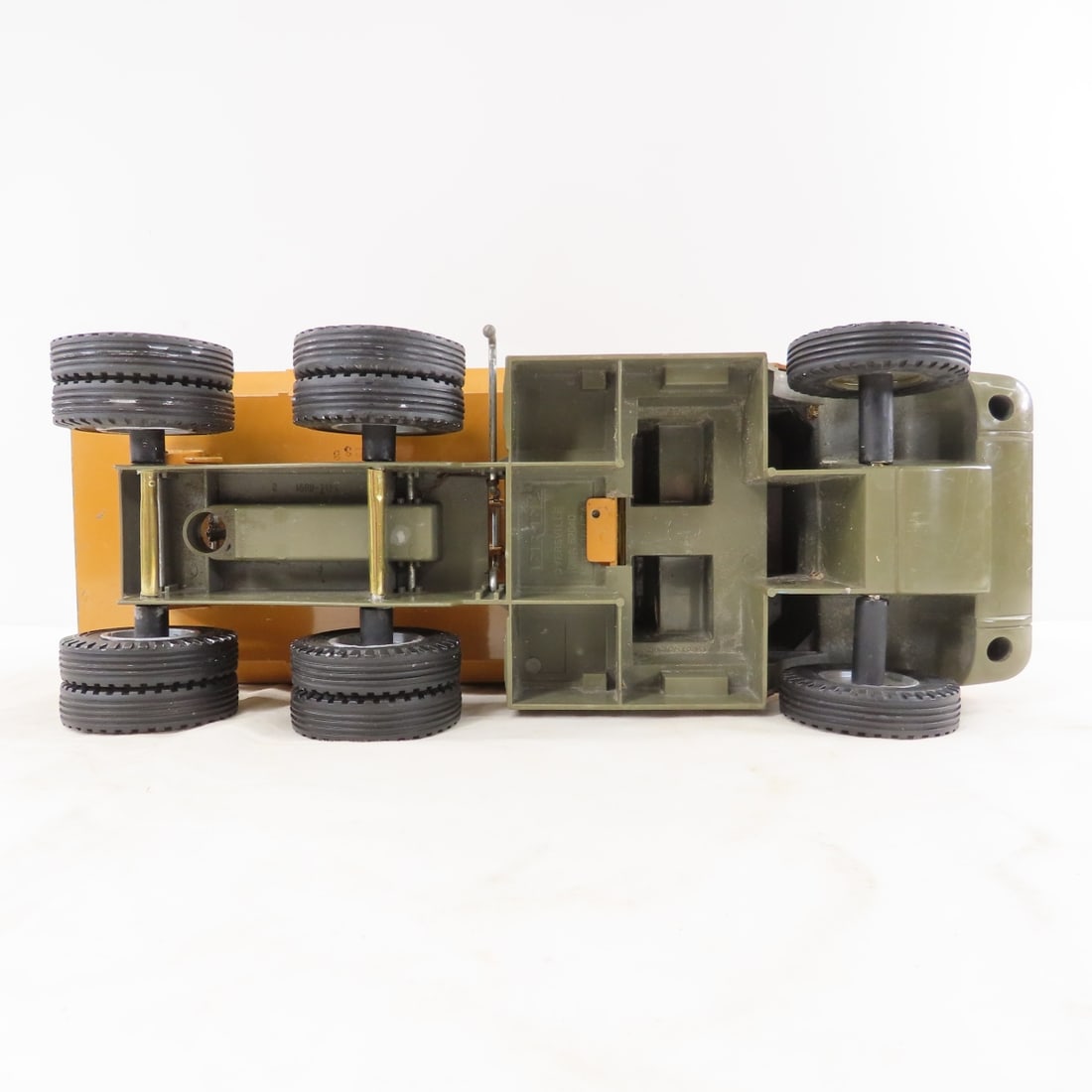 ERTL McClinton-Anchor Hydraulic Dump Truck - 10