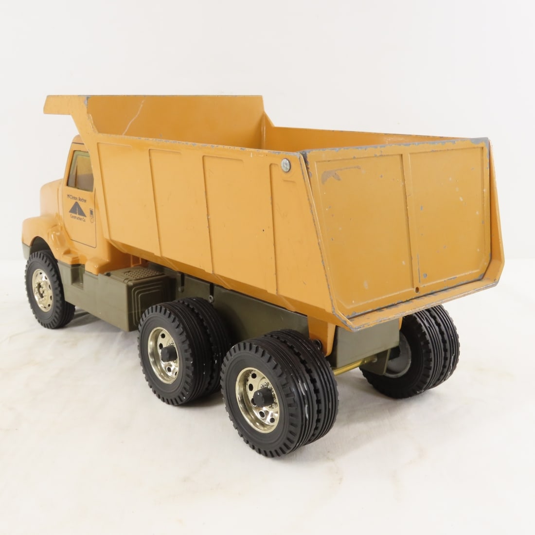 ERTL McClinton-Anchor Hydraulic Dump Truck - 3