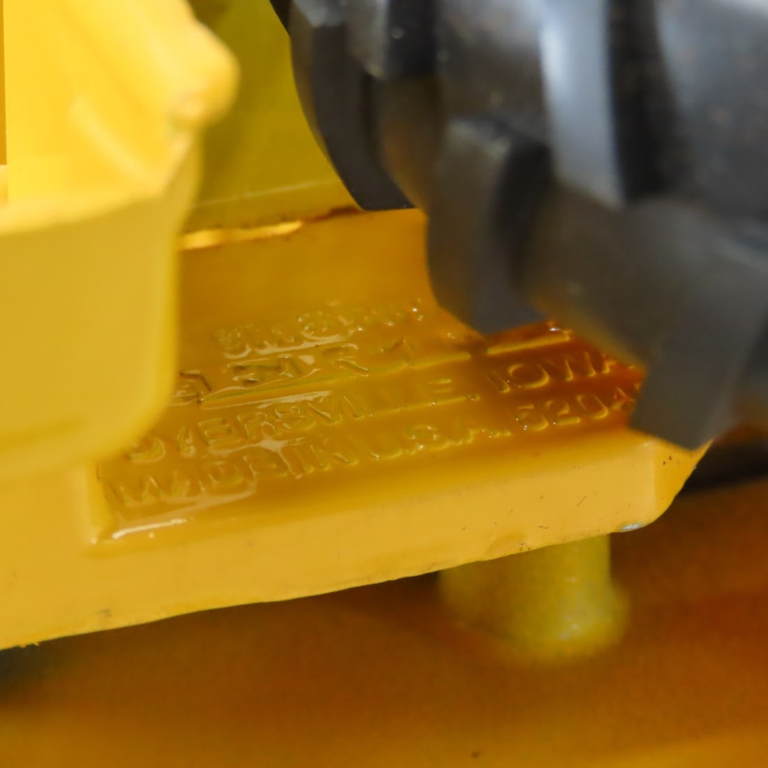 ERTL John Deere 310 Construction Backhoe Loader - 13