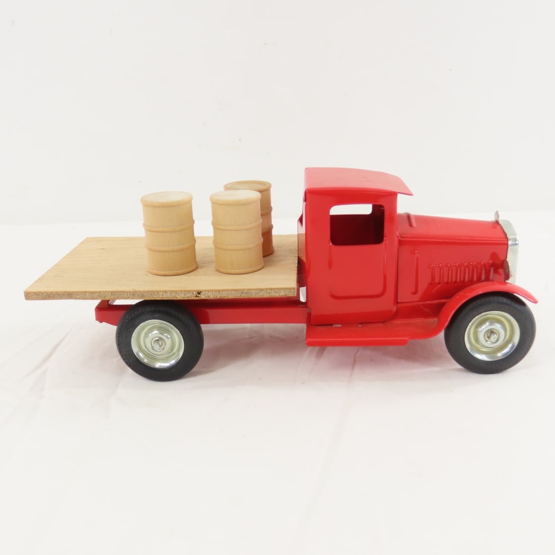 Gearbox Metalcraft & Other Modern Truck - 16
