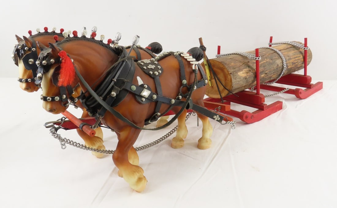 Custom Log Sled with Breyer 2 Horse Team: Custom Log Sled with Breyer 2 Horse Team - 2 plastic Breyer horses with leather harnesses, custom unsigned wood log sled, LOT SIZE: 27x9x9" 5 LBS All information and photos, which are part of the