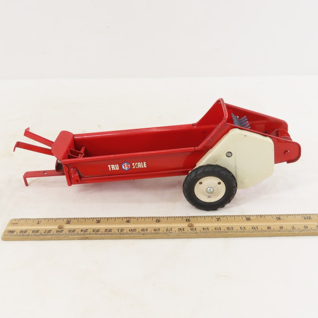 Tru-Scale Manure Spreader & Disc Harrow - 2