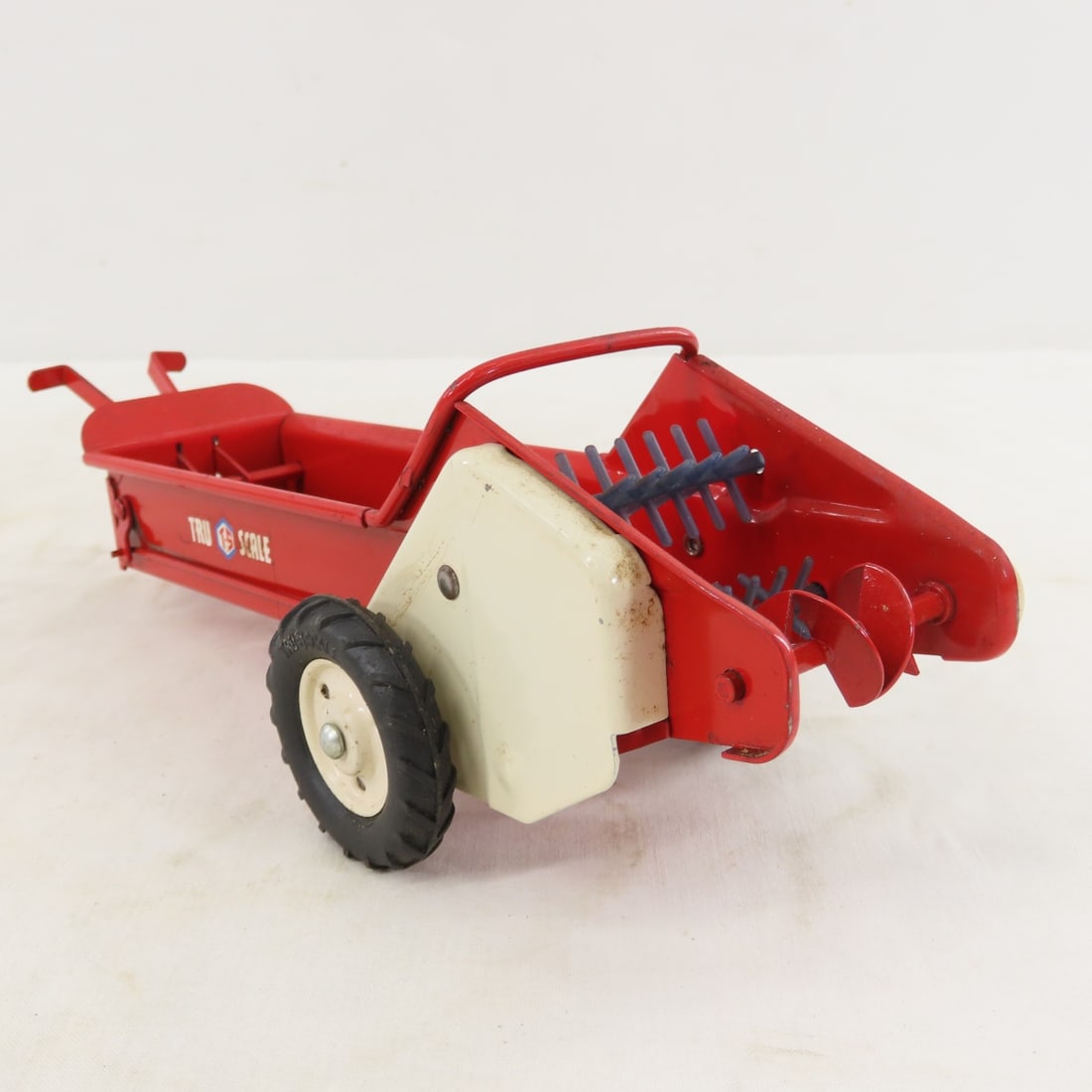 Tru-Scale Manure Spreader & Disc Harrow - 3