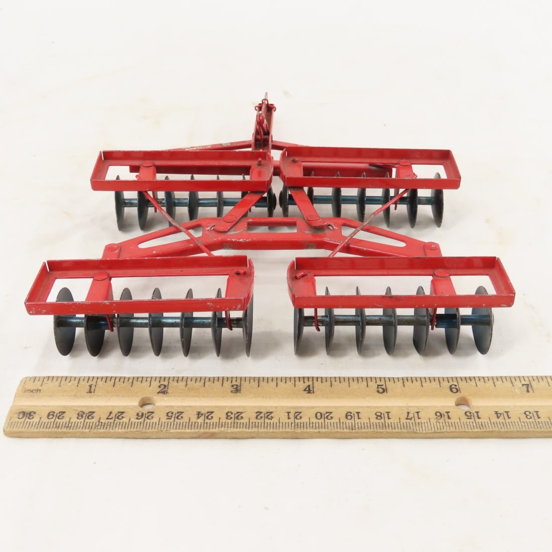 Eska IH McCormick Disc Harrow & Elevator - 14
