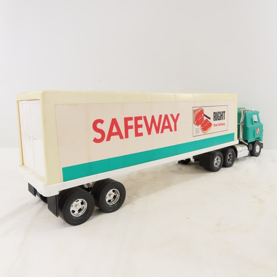 Safeway & Gambles Processed Plastics Semi Trucks - 5
