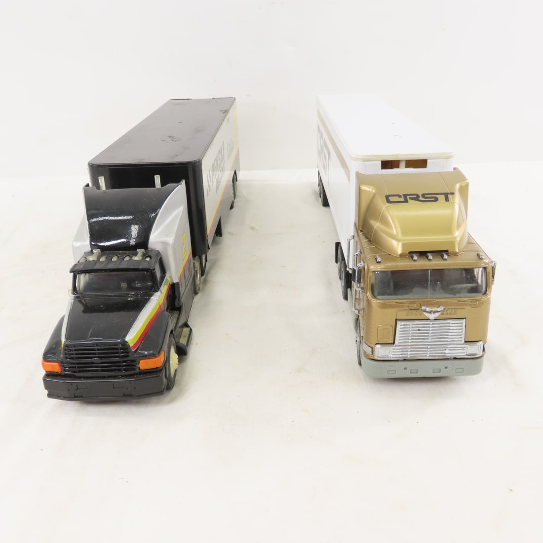 3 Racing Champions & 1 Unmarked Tractor Trailer - 16