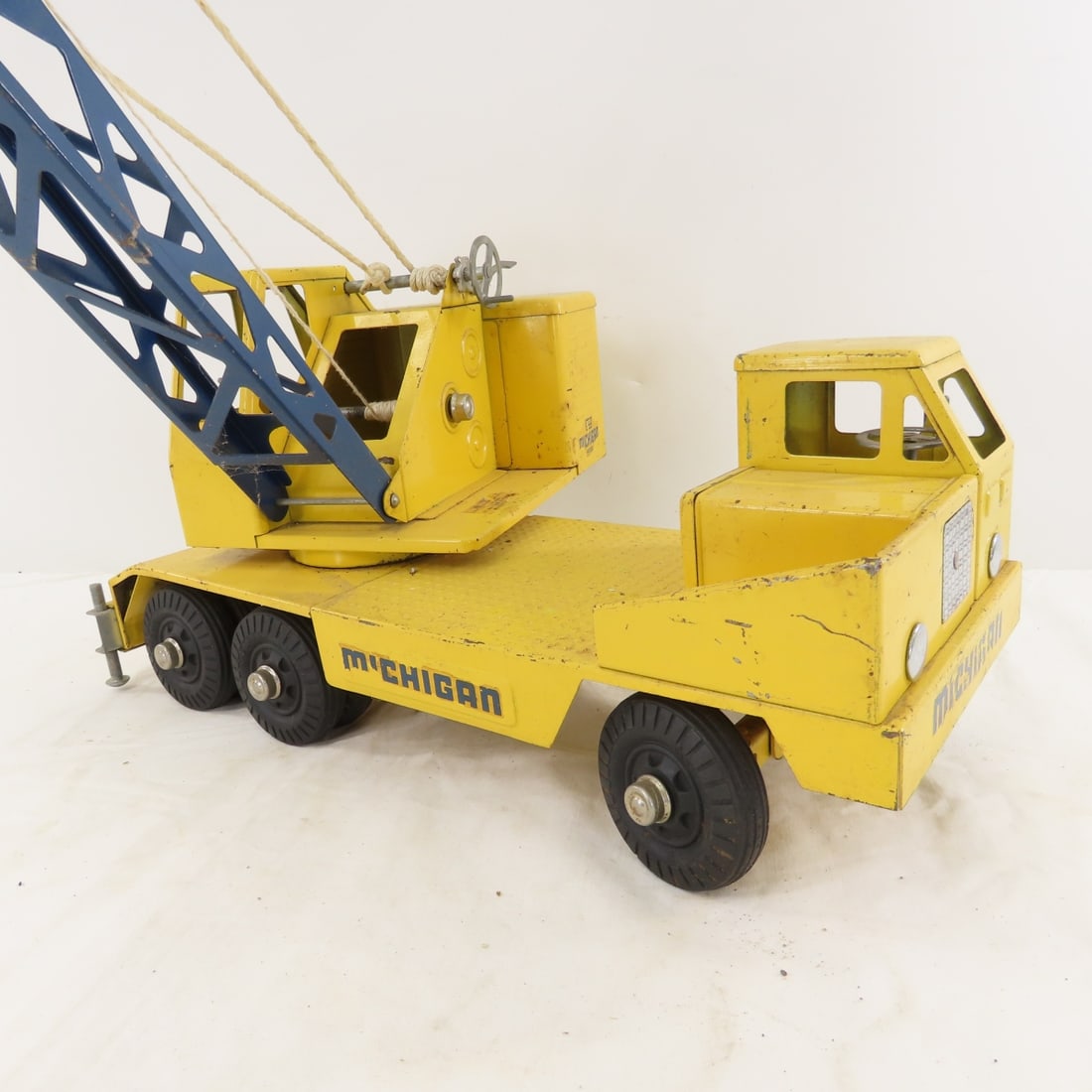 Nylint Clark Michigan Model TX24 Clamshell Crane - 12