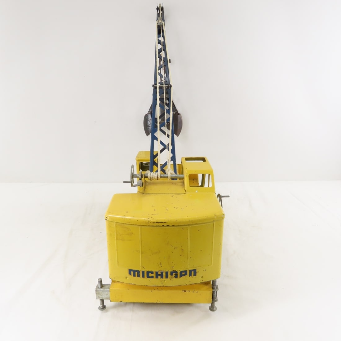 Nylint Clark Michigan Model TX24 Clamshell Crane - 4