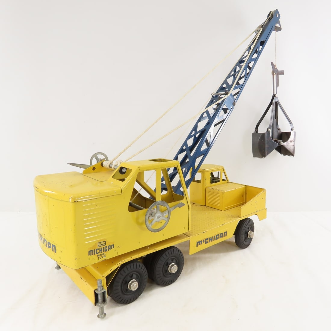 Nylint Clark Michigan Model TX24 Clamshell Crane - 5