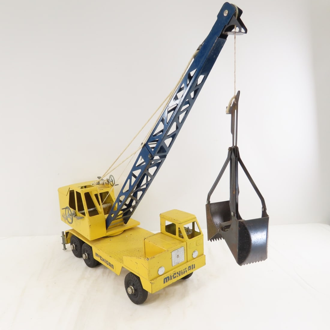 Nylint Clark Michigan Model TX24 Clamshell Crane - 7