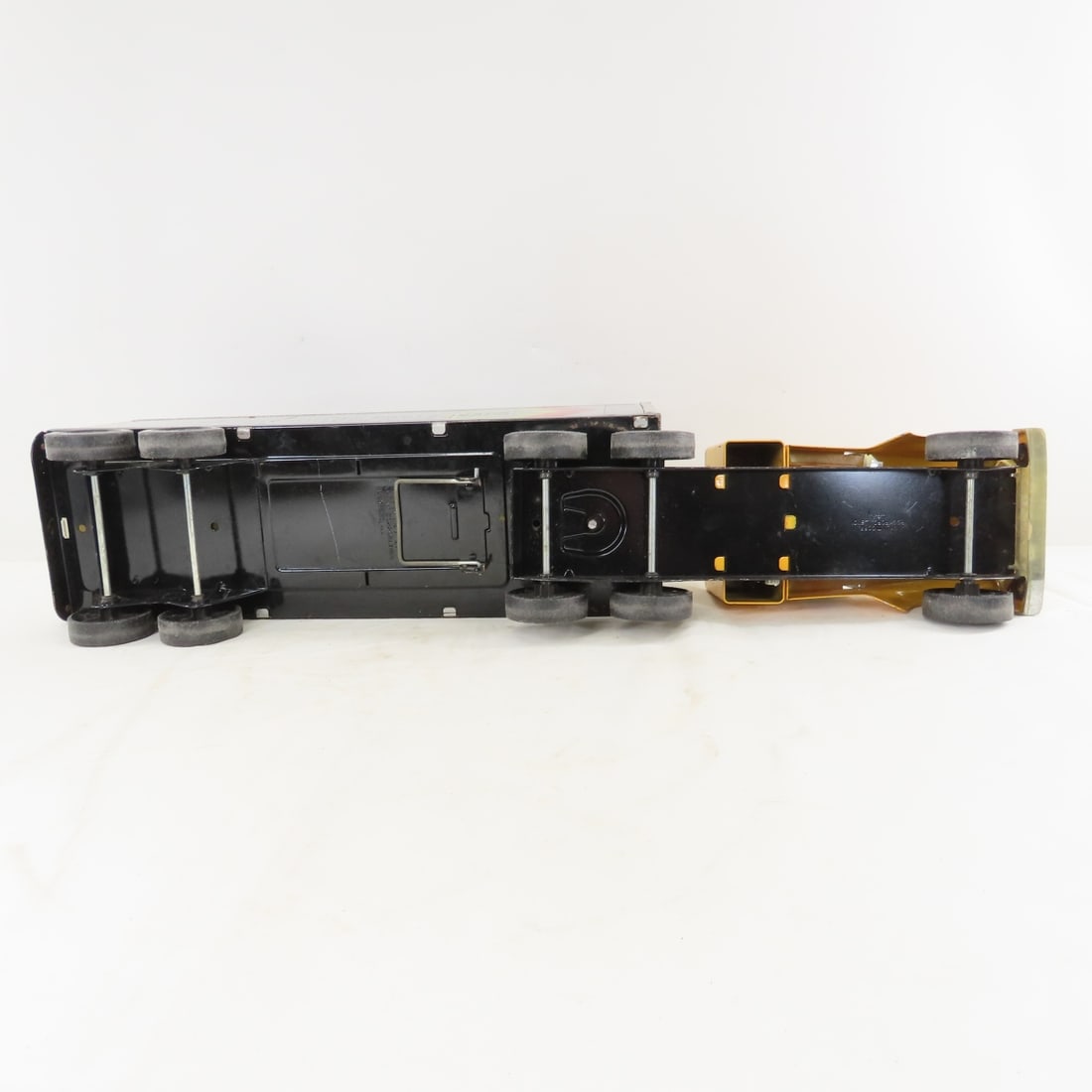 1970s Nylint Pressed Steel NAPA Truck & Trailer - 11
