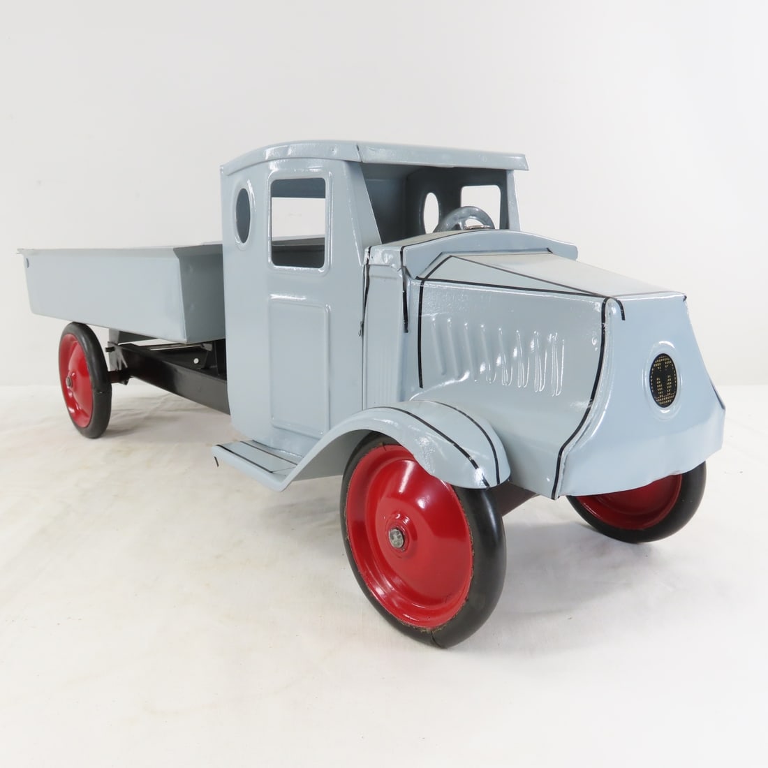 Repainted Pressed Steel Boycraft Mack Truck - 8