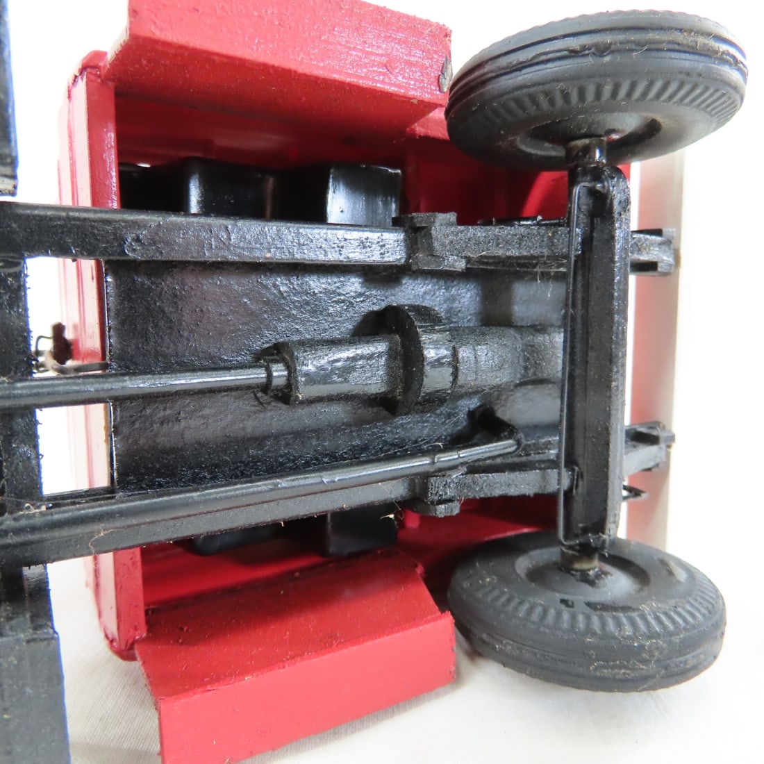 Custom Wood Model Tractor & Cattle Trailer - 13