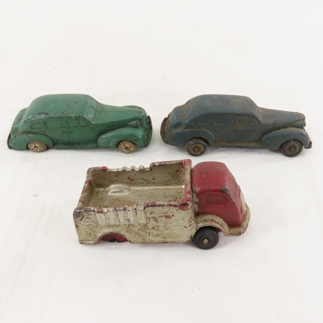 5 Vintage Sun Rubber & 3 Auburn Rubber Toy Cars - 15