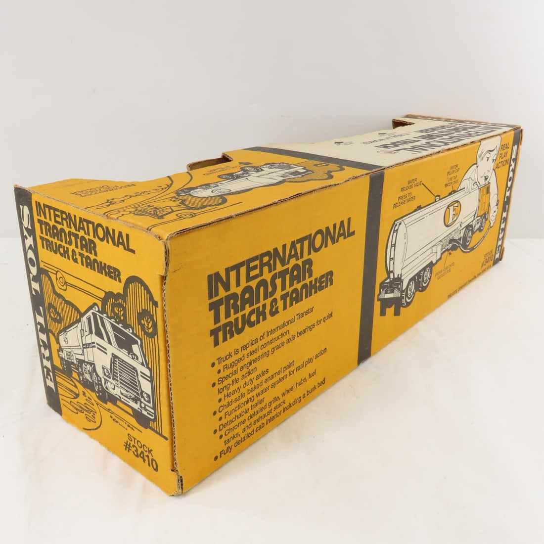ERTL International Transtar Truck & Tanker w/box - 18