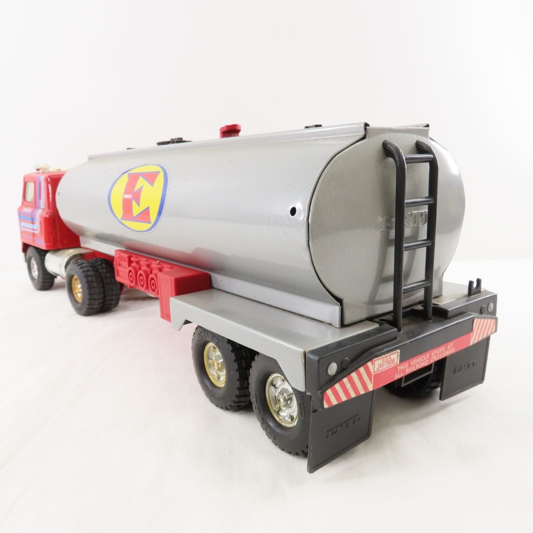 ERTL International Transtar Truck & Tanker w/box - 3