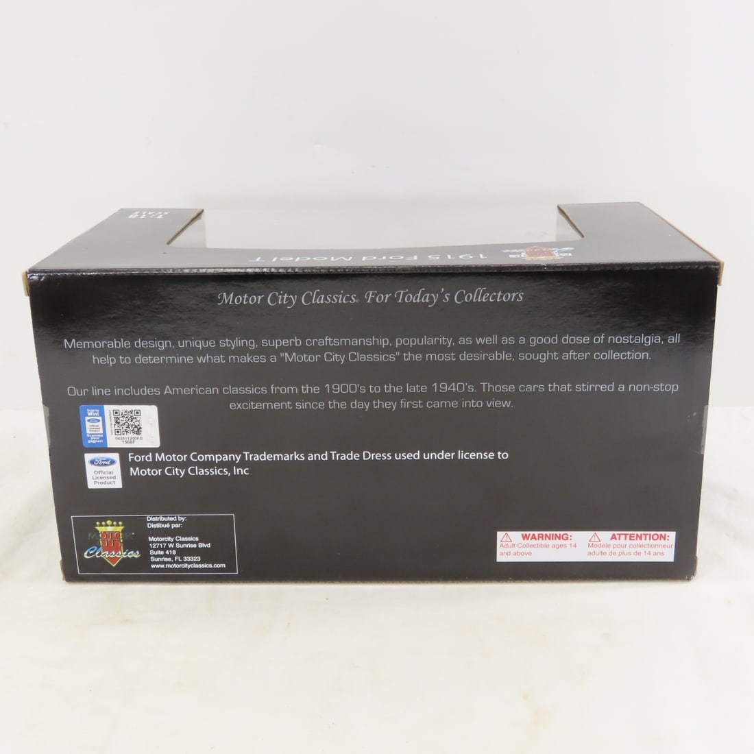 Motor City Classics 1915 Ford Model T 1/18 in Box - 4