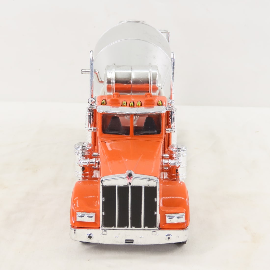 New Ray Garbage, Cement & Livestock Trucks - 13