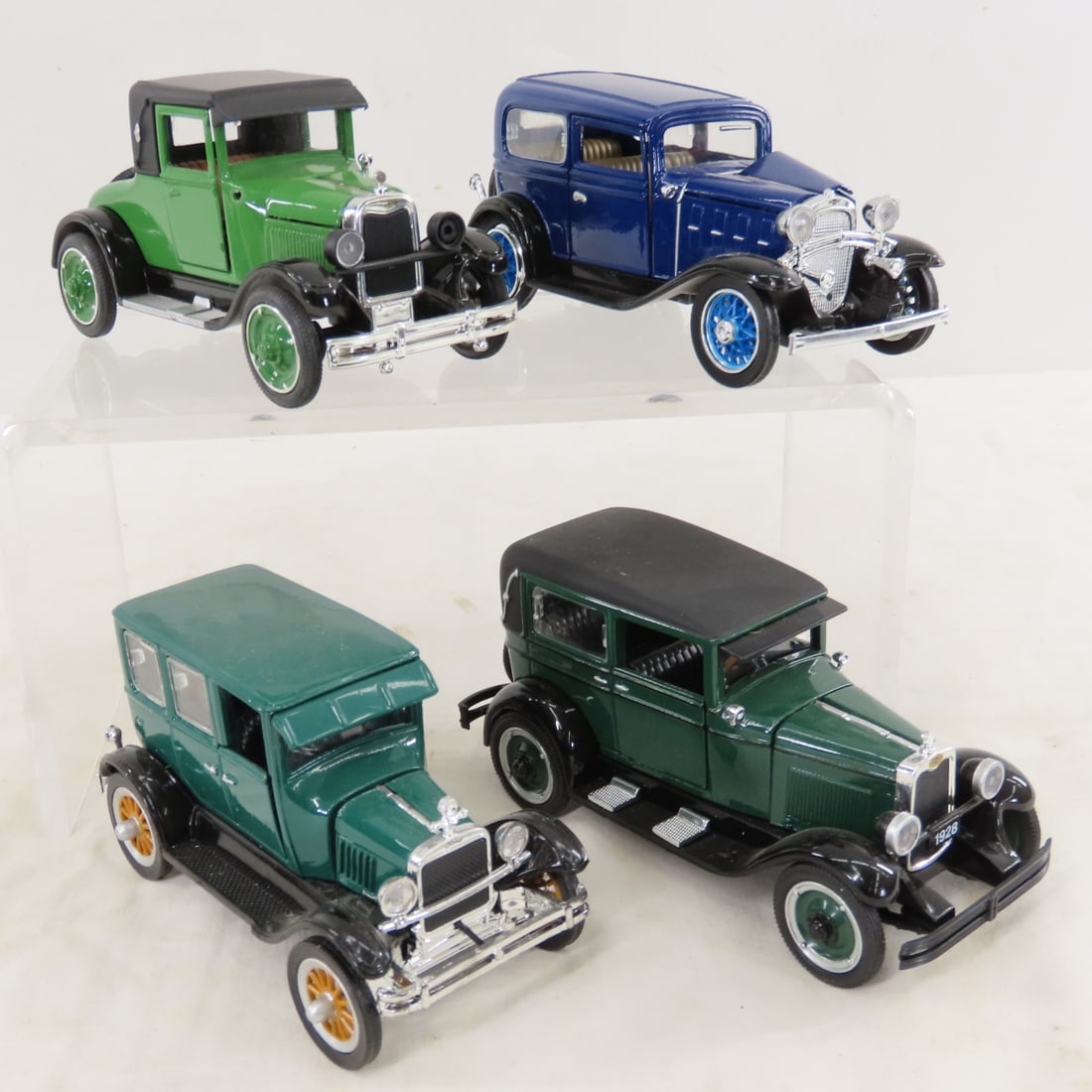 13 New Ray & Other 1/32 Diecast Cars - 11