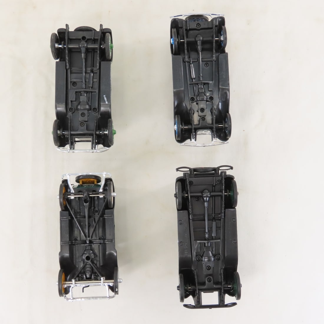 13 New Ray & Other 1/32 Diecast Cars - 12