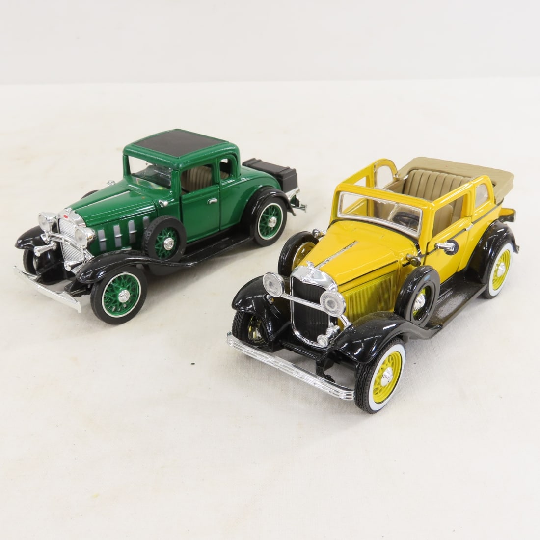 13 New Ray & Other 1/32 Diecast Cars - 2
