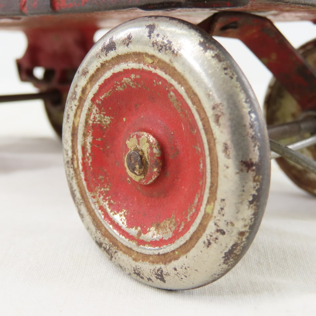 1920's Arcade Cast Iron 286H Farm Wagon - 13