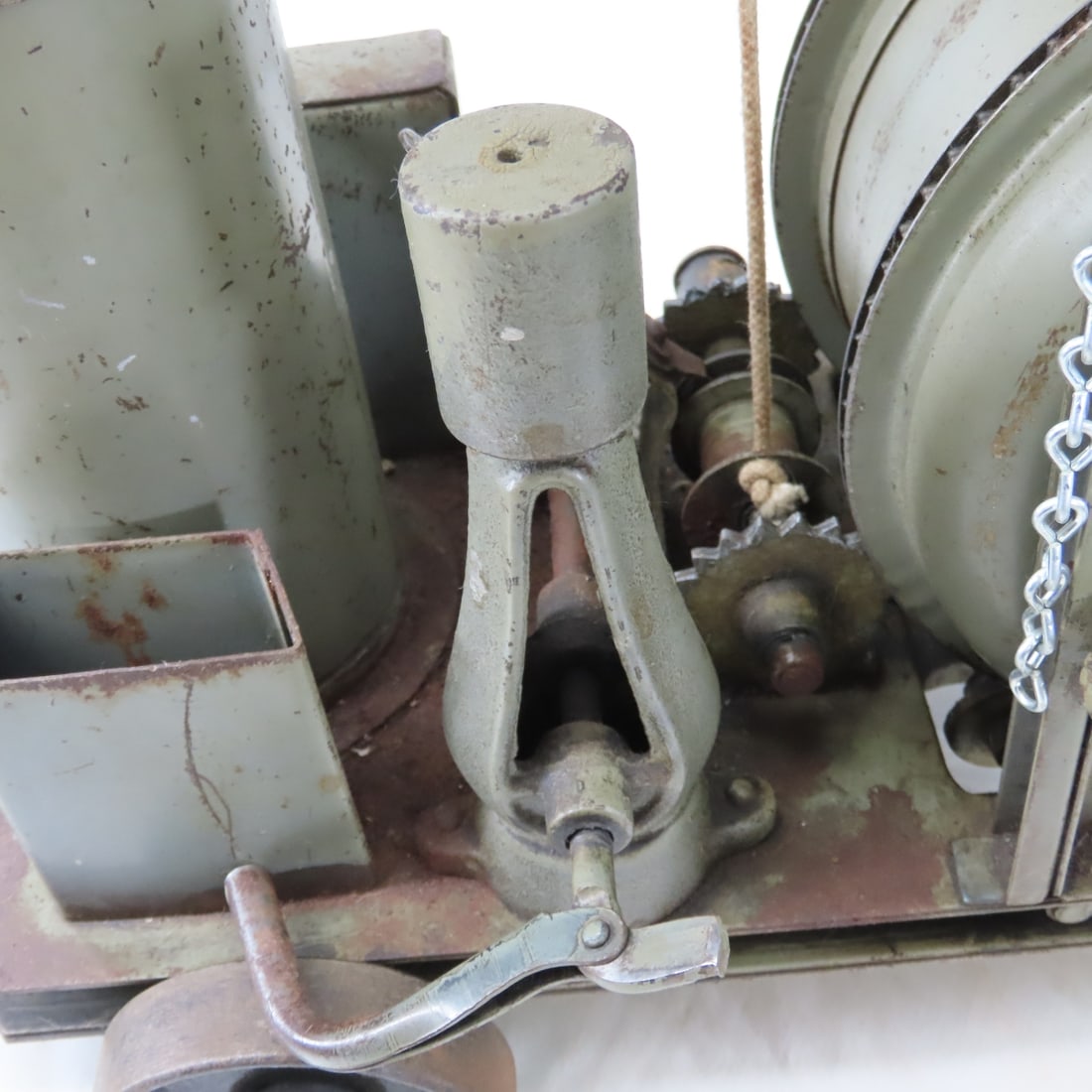 1920s Original Buddy L Concrete Mixer - 10