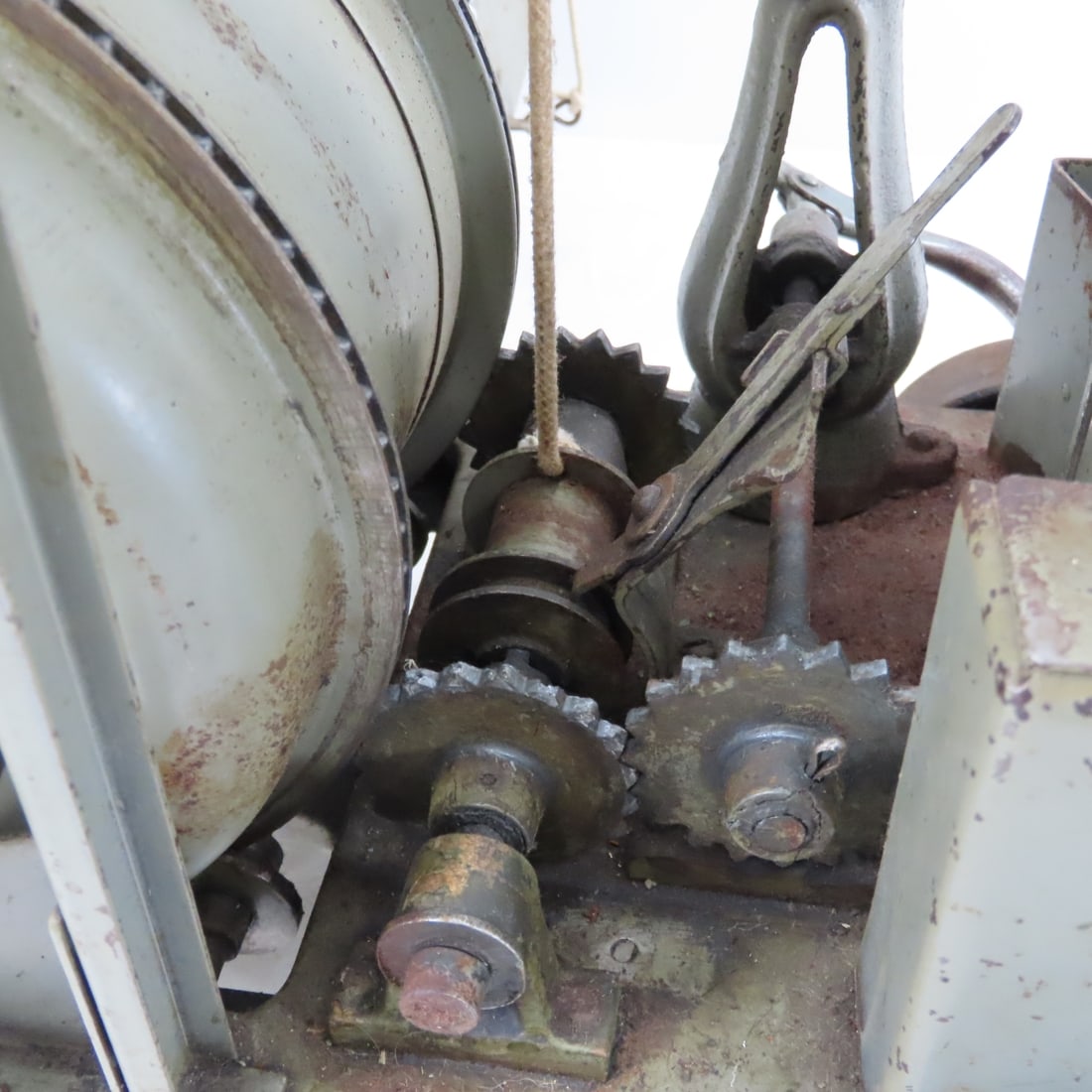 1920s Original Buddy L Concrete Mixer - 14