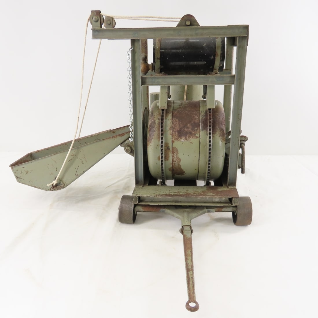 1920s Original Buddy L Concrete Mixer - 8