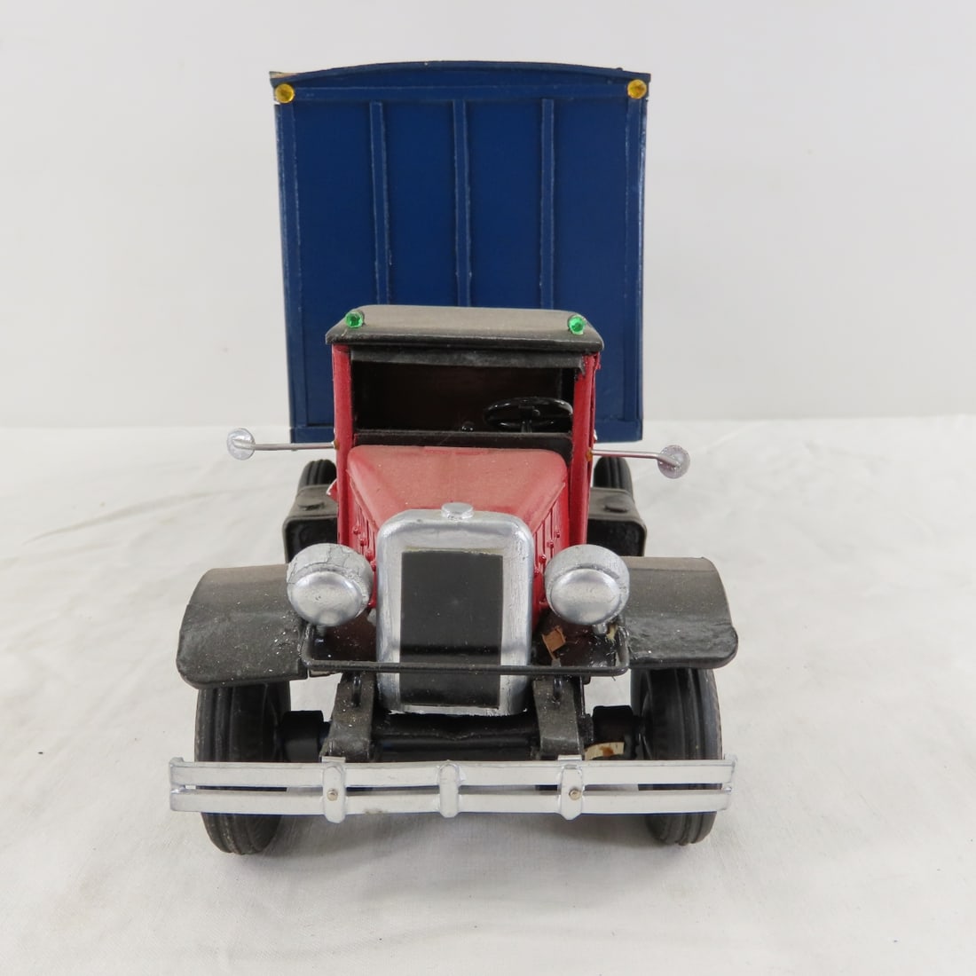 Custom Wood Model Tractor & Trailer - 8