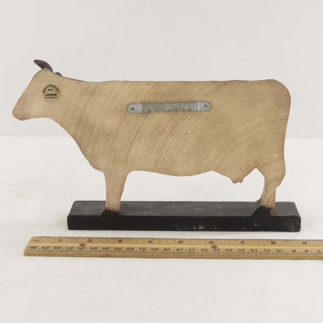 2 Made in Italy Holsteins & 2 Wall Hangings - 10