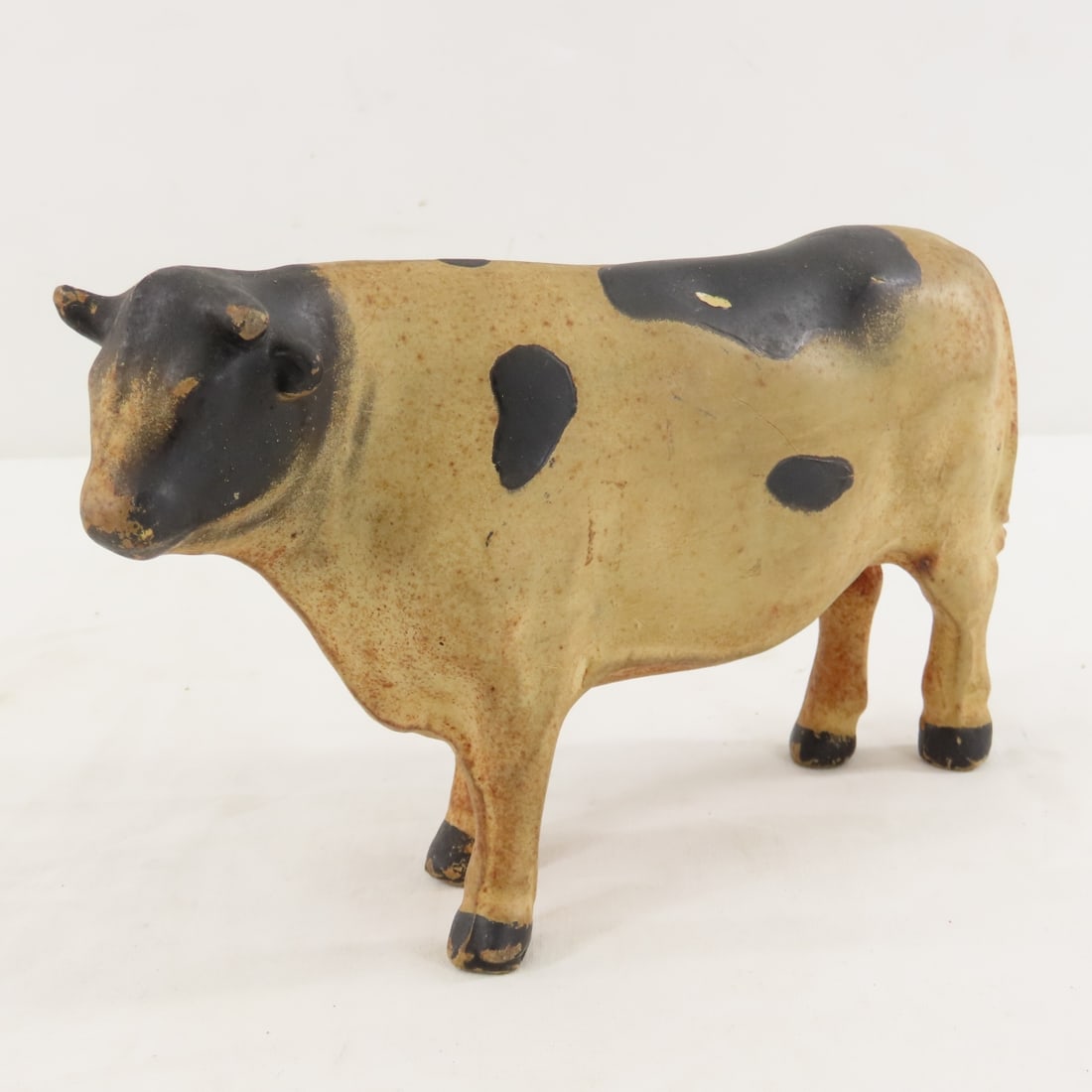 2 Made in Italy Holsteins & 2 Wall Hangings - 2
