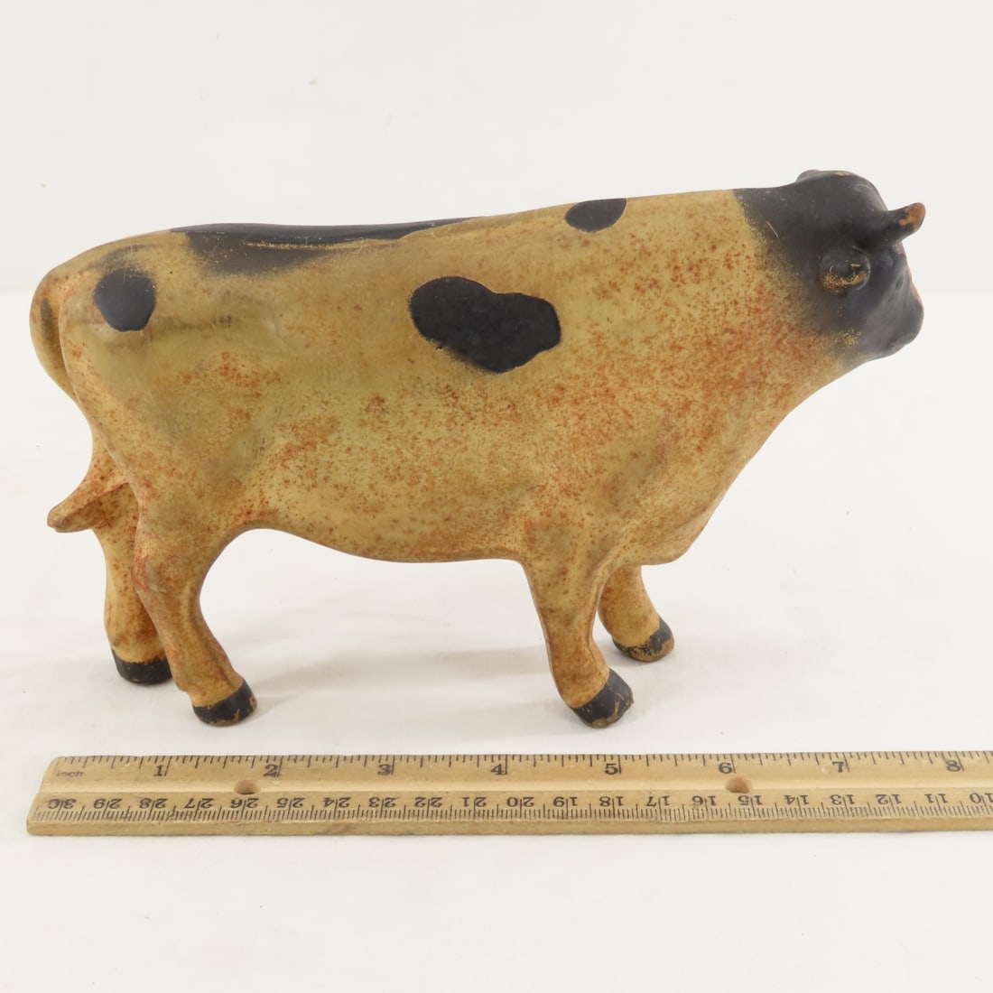 2 Made in Italy Holsteins & 2 Wall Hangings - 3