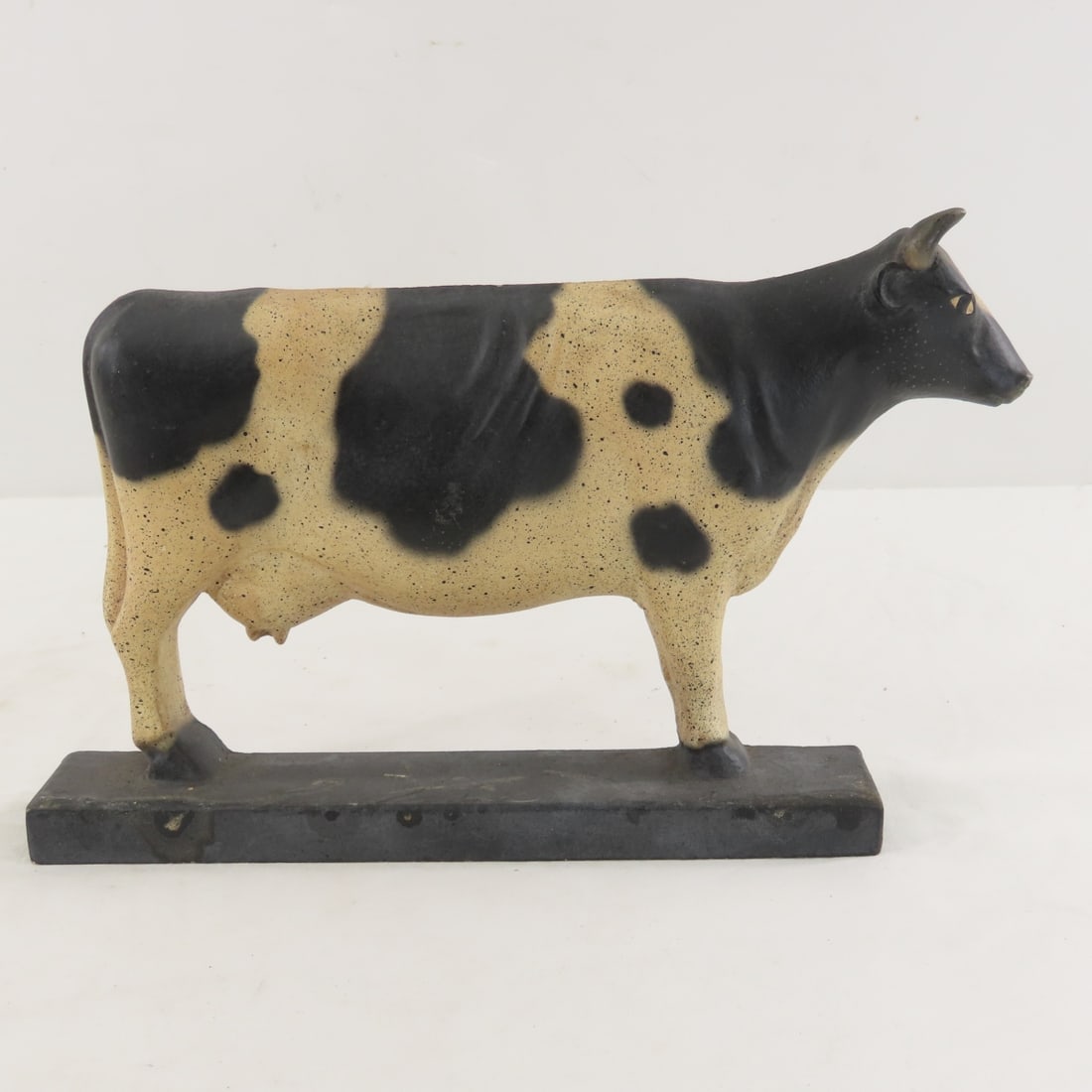 2 Made in Italy Holsteins & 2 Wall Hangings - 9