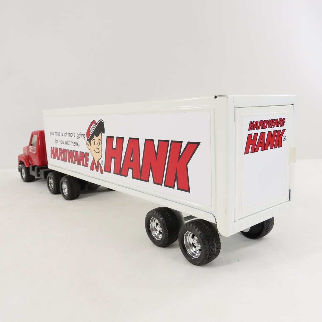 ERTL Hardware Hank Tractor & Trailer - 3