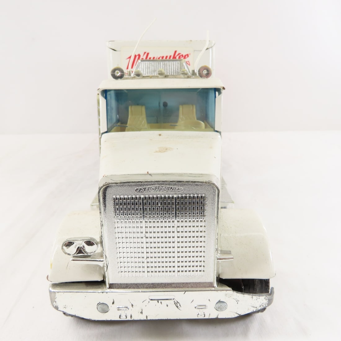 Vintage Nylint Milwaukee Tools Tractor & Trailer - 8