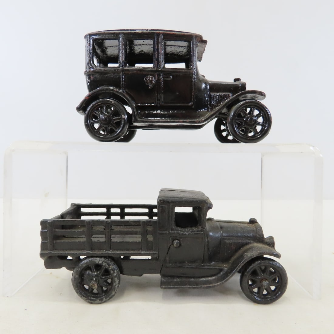 1 Arcade & 5 Other Cast Iron Toy Cars - 16