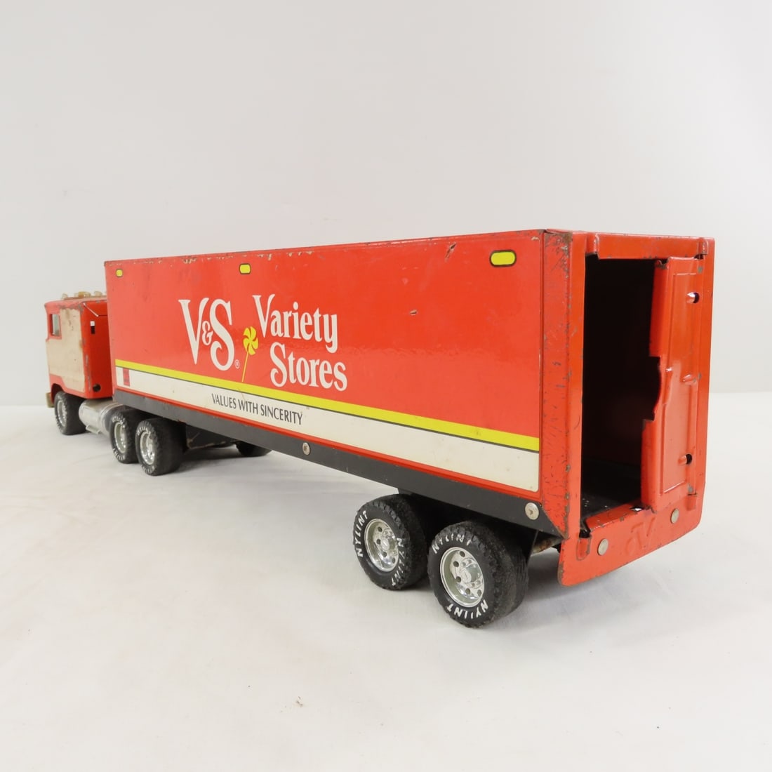 Vintage Nylint V&S Variety Stores Tractor Trailer - 3