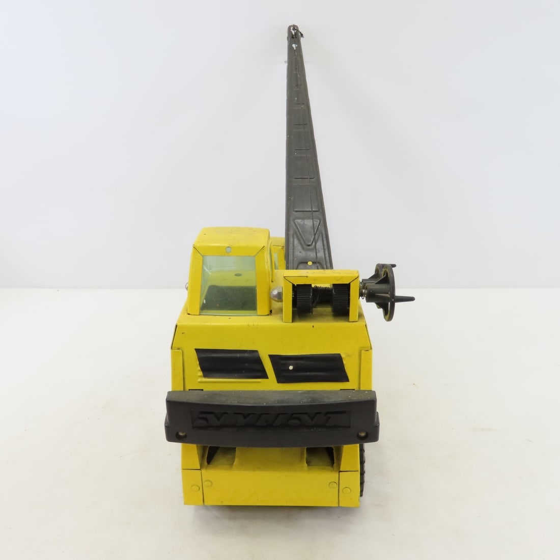1980s Nylint Dump Truck & 6 Wheel Crane - 13