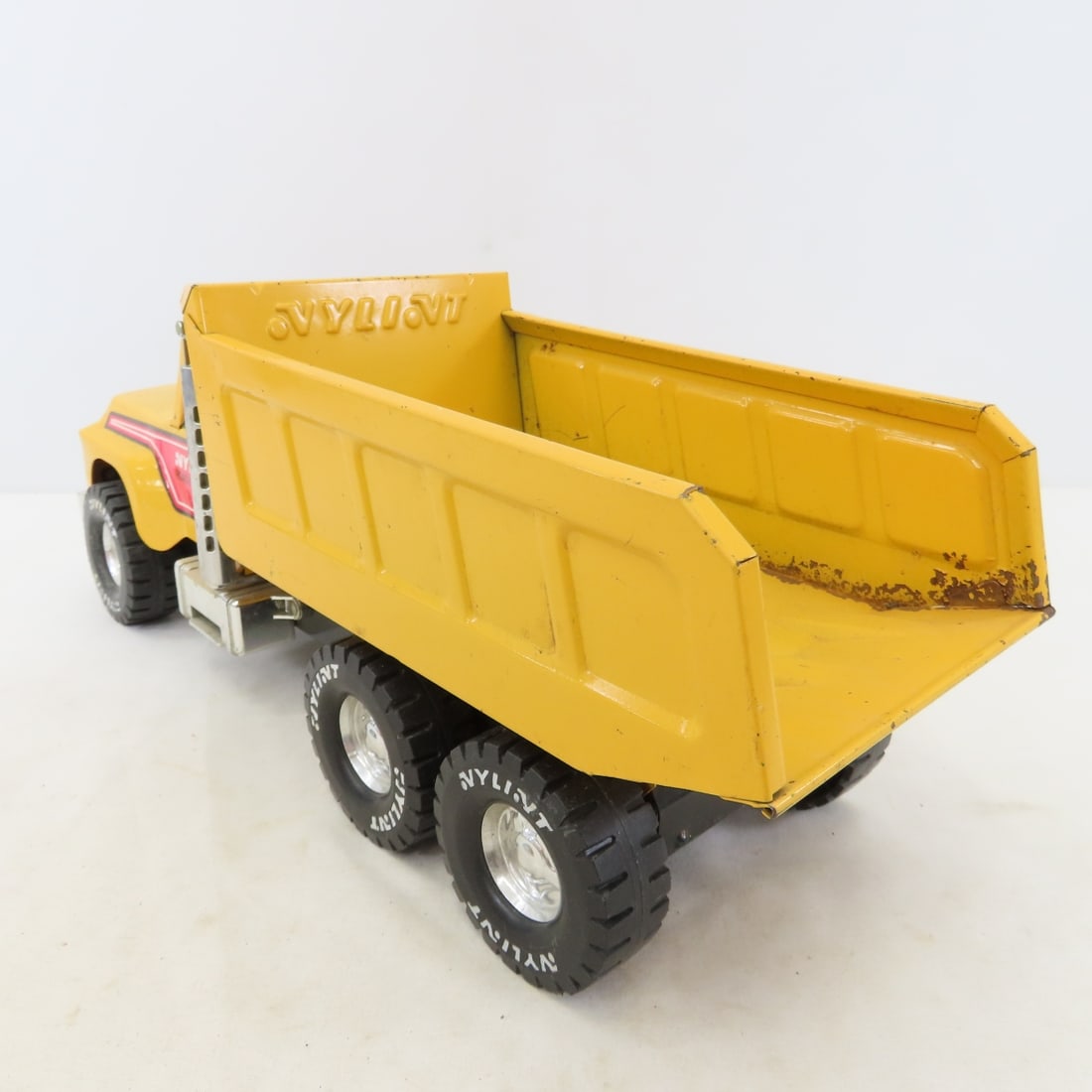 1980s Nylint Dump Truck & 6 Wheel Crane - 4