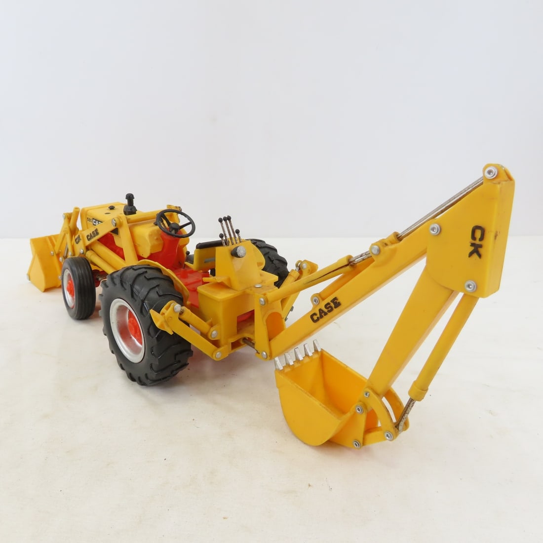 2 Plastic 1960s Case 580CH Backhoe Loaders - 4