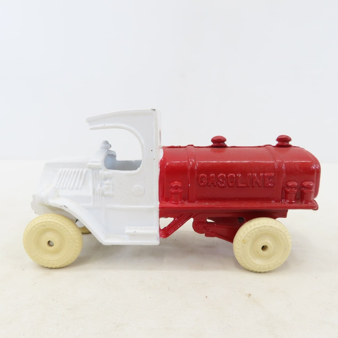 5 Arcade & Other Cast Iron Vehicles - some repaint - 9