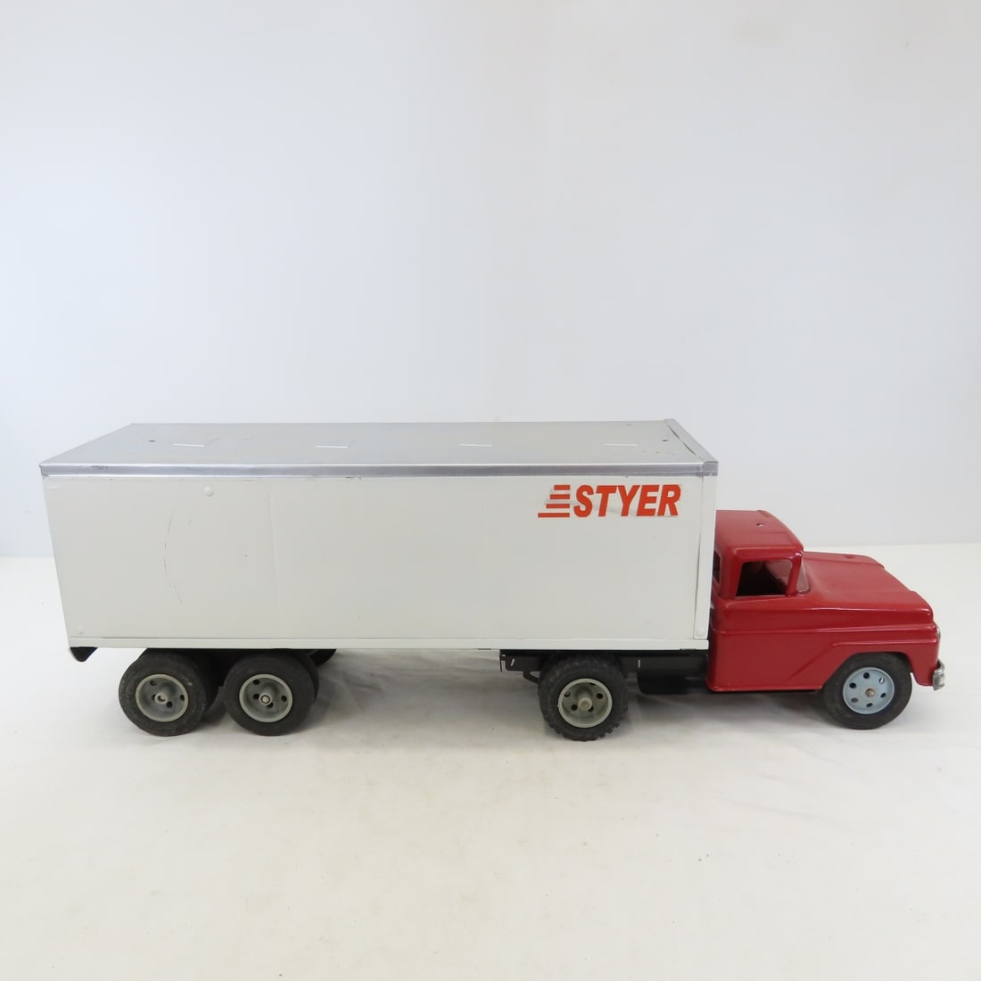 Custom Tonka Truck & Styer Nylint Trailer - 6